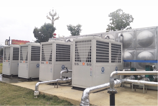贵州恒大职业技术学院空气能热泵热水系统