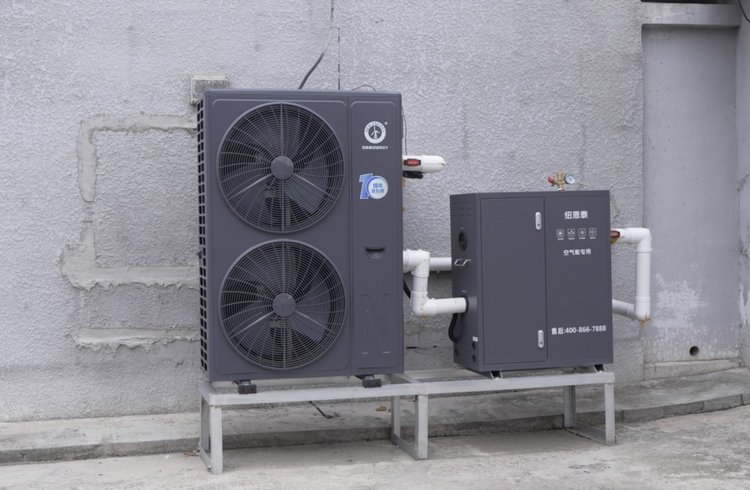 纽恩泰N+淳热变频纯暖机与水力模块
