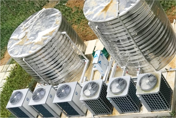 纽恩泰空气能热泵